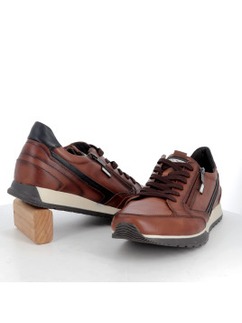basket pour homme marron en cuir Pikolinos