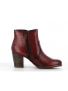 Bottine rouge en cuir