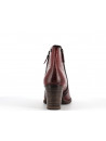 Bottine rouge en cuir