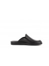 chausson noir en gris