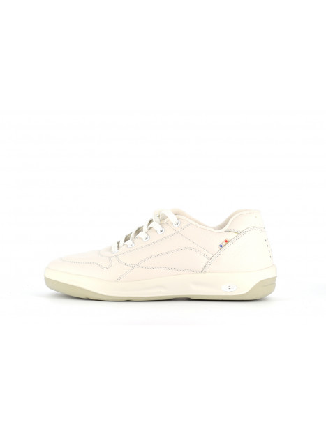 basket blanche en cuir