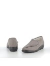 Chaussons en textile taupe
