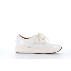 Basket blanche en cuir Patrick