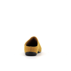 chausson style sabot jaune