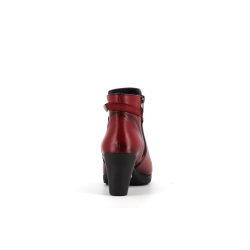 Bottine en cuir rouge
