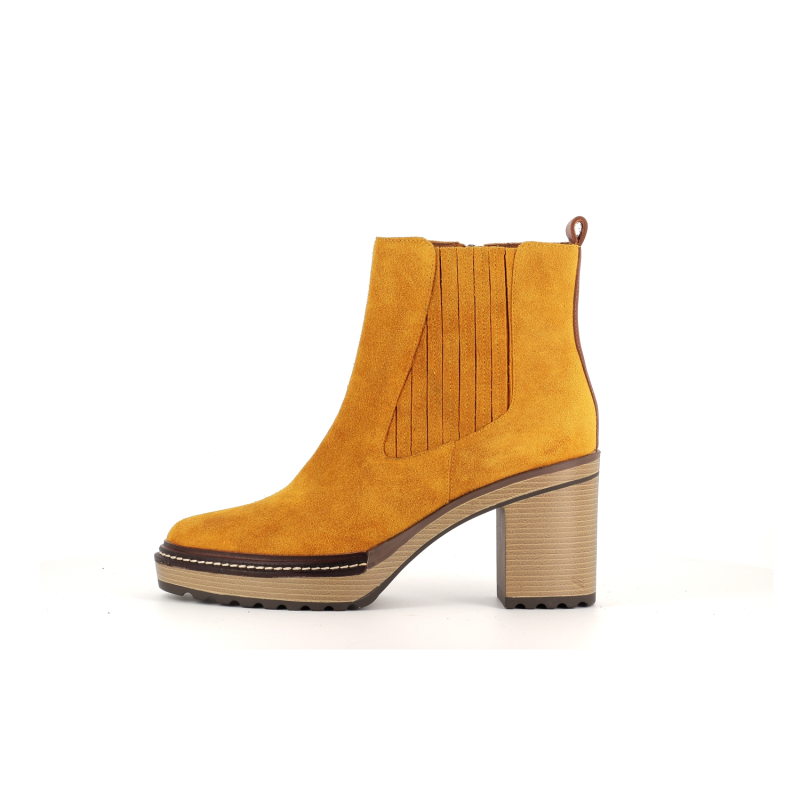 Bottine jaune en cuir