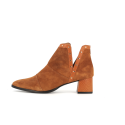 Bottine marron en cuir