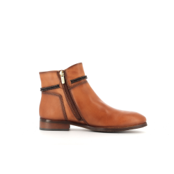 Bottine marron en cuir
