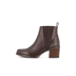 Bottine marron en cuir