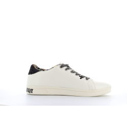 basket blanche