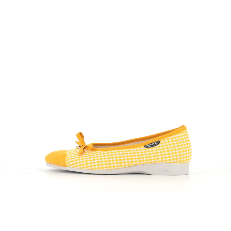 chausson fermé jaune