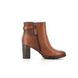 talon marron en cuir