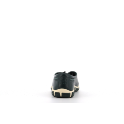 basket verte en cuir
