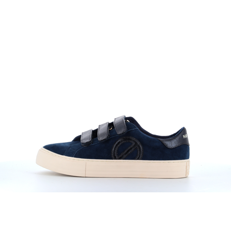 basket bleu