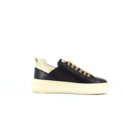 basket noir en cuir