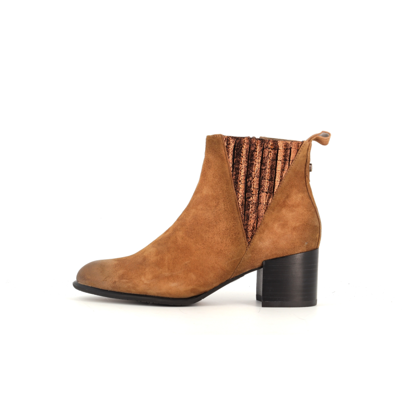 bottine marron en cuir