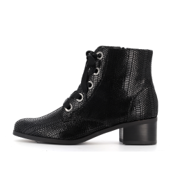 bottine noire en cuir
