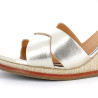 Nu-pieds Fugitive en cuir doré