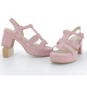 chaussures ouvertes à talons roses en cuir daim