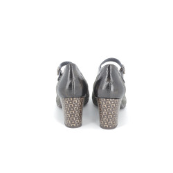 Escarpin noir en cuir