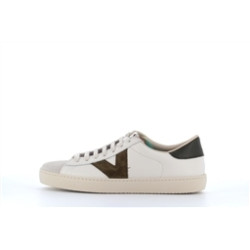 Basket blanche et kaki en cuir