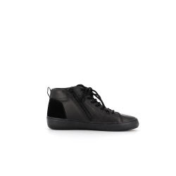 Basket montante noir en cuir
