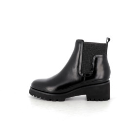 Bottines en cuir noir
