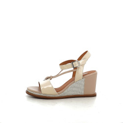 Sandales compensées en cuir crème Fugitive