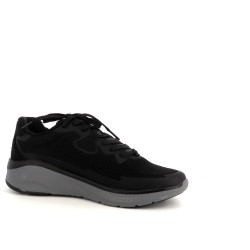 Baskets en textile noir TBS