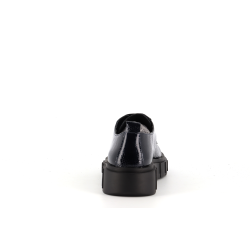 derby plateforme bleu en cuir vernis