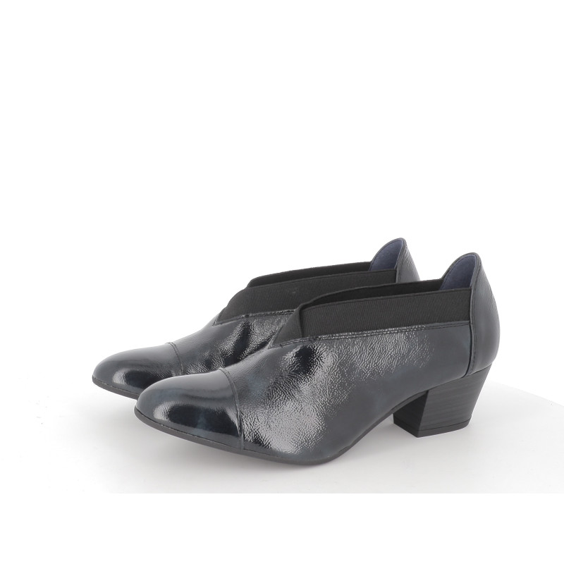 Escarpin à élastique bleu marine en cuir vernis