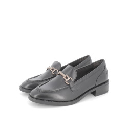 Mocassin noir en cuir