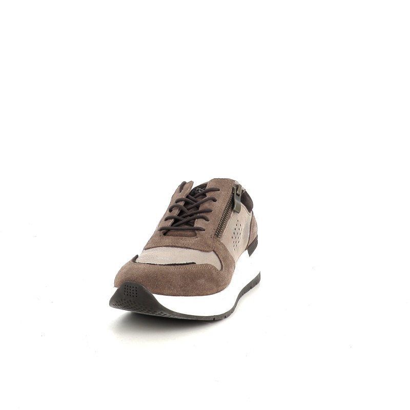 Baskets marrons TBS