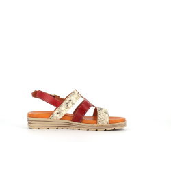 nu pied rouge en cuir