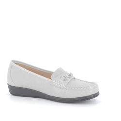 mocassin argent en cuir