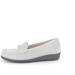 mocassin argent en cuir