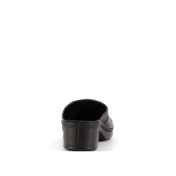 Sabot noir en cuir