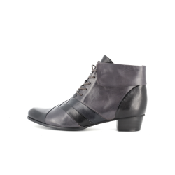Bottine noir en cuir