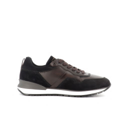 basket marron en cuir