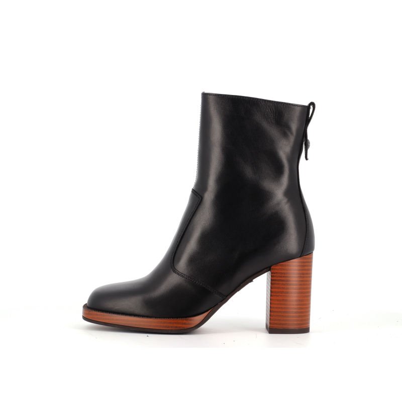 bottine noir en cuir