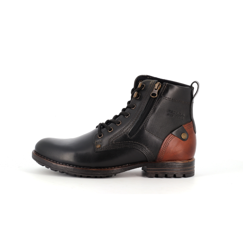 chaussure haute noir en cuir