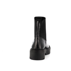 Bottine noir en cuir