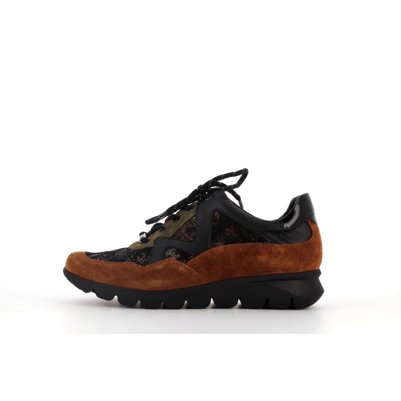 Basket marron imprimé