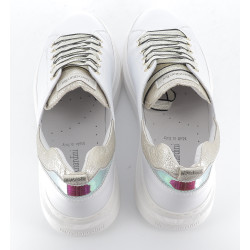 Basket blanc en cuir