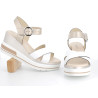 Nu-pieds compensé beige en cuir