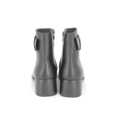 Bottine noir en cuir