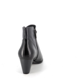bottines en cuir Regarde le Ciel Sonia-137 166