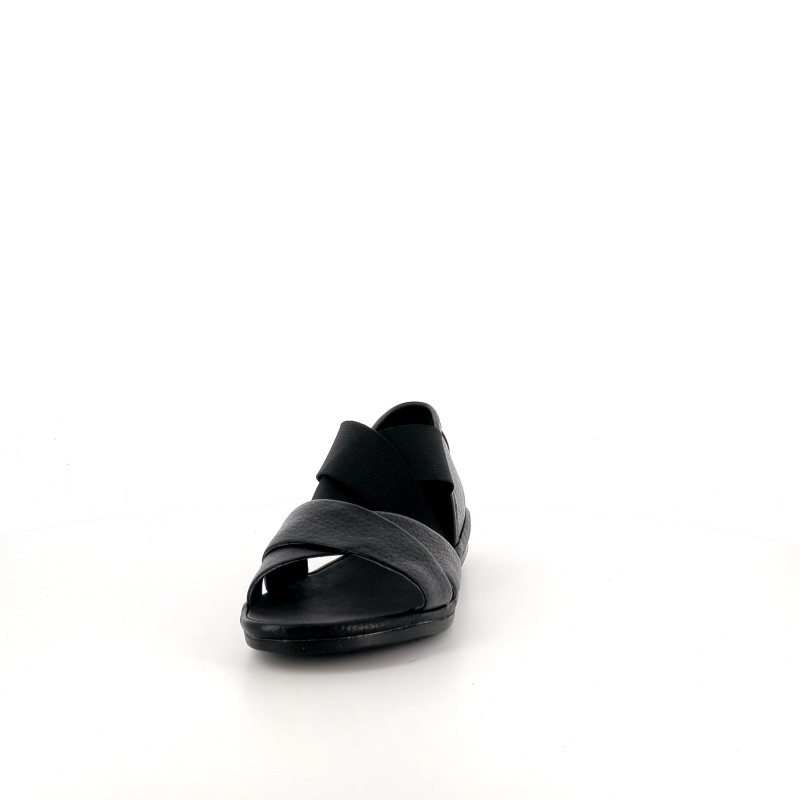 Sandales en cuir noir Camper