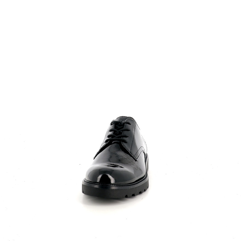 Derbys en synthétique noir vernis Tamaris