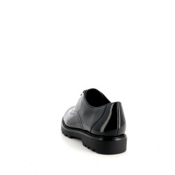 Derbys en synthétique noir vernis Tamaris